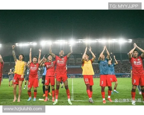 国外足球明星慷慨解囊为河南灾区捐款助力重建与恢复